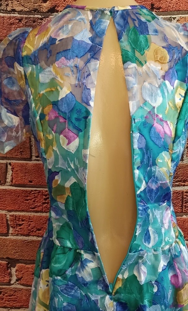 VINTAGE DRESS - Picture 5 of 9